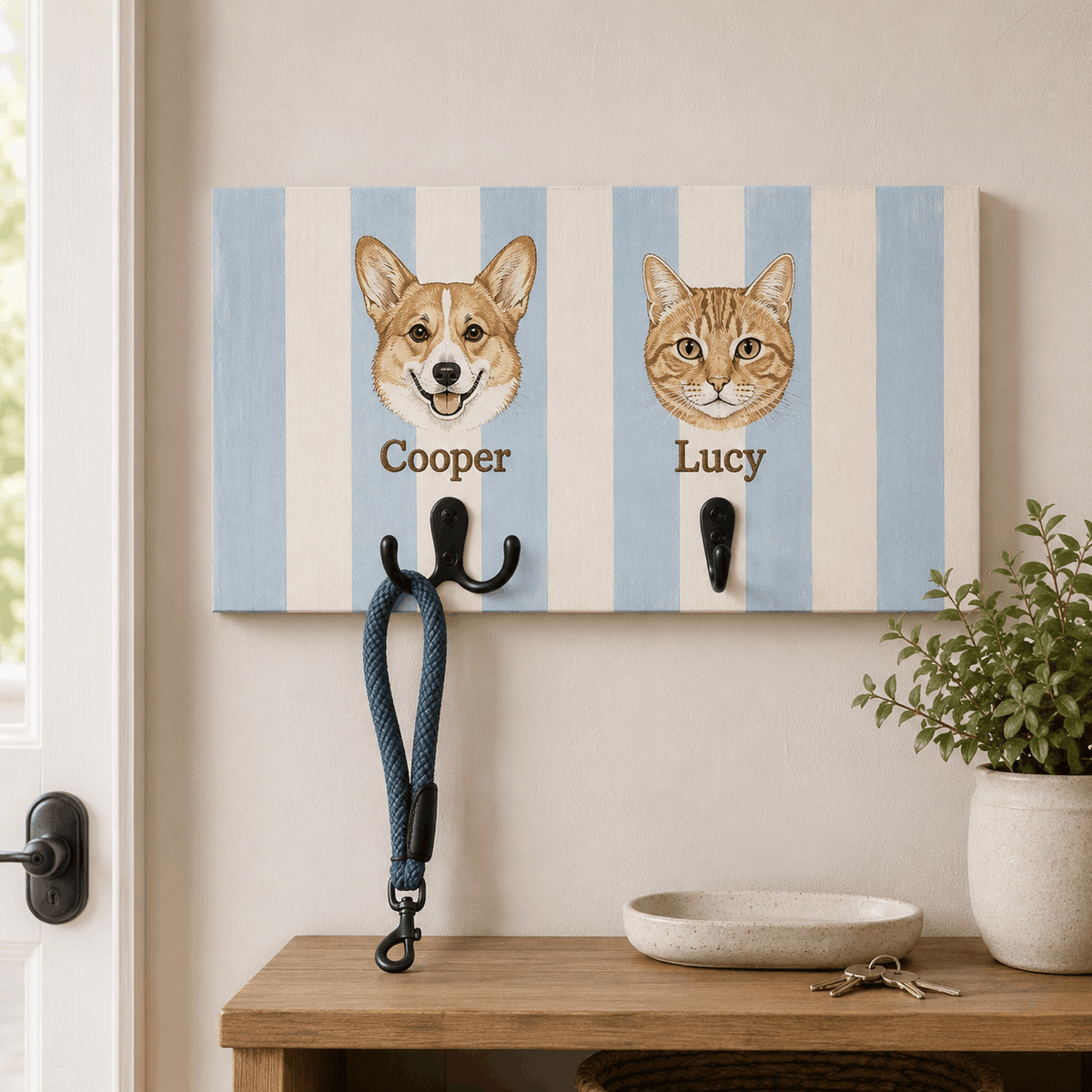 Custom Pet Portrait Dog Leash Holder – Classic Striped Design